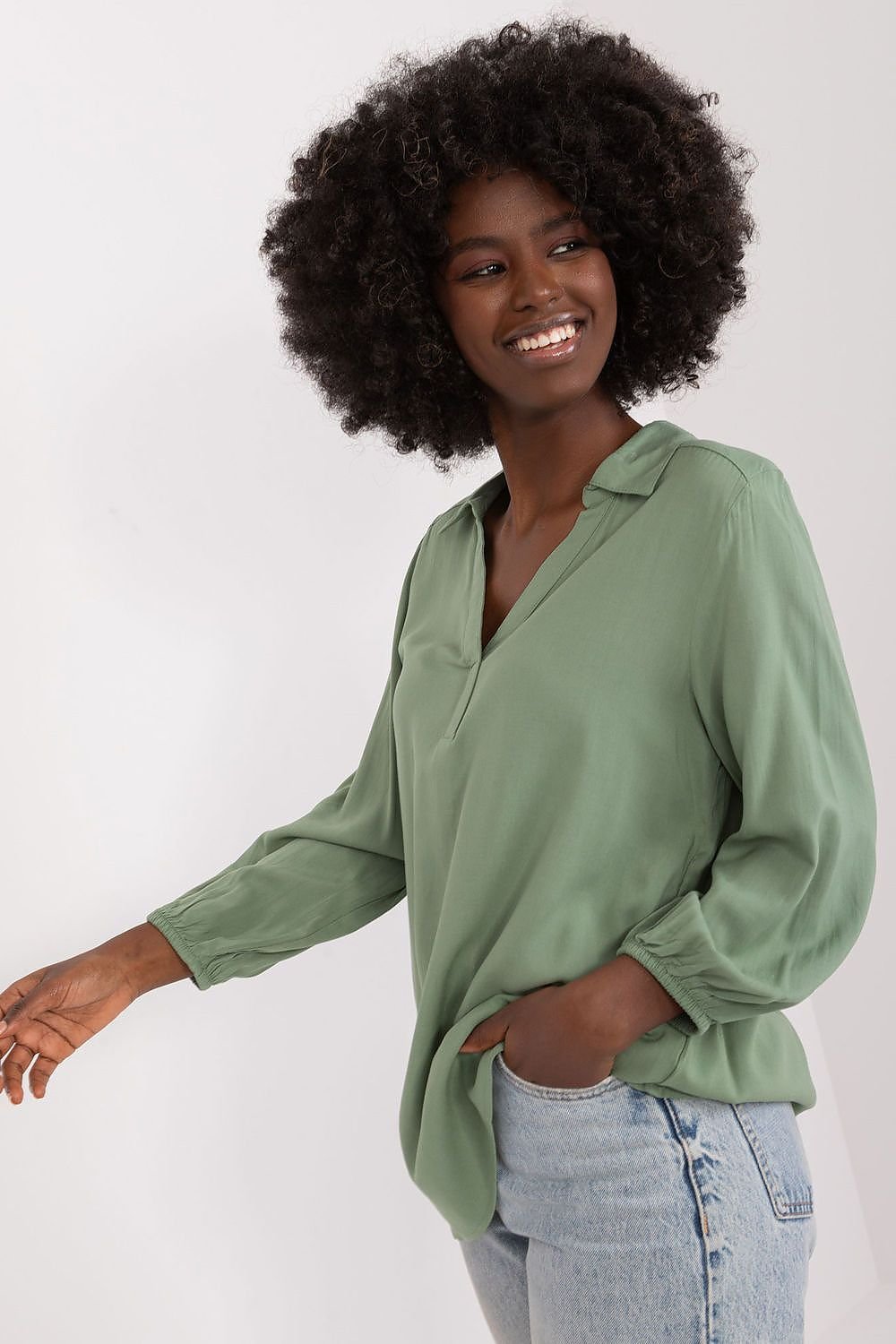 The Everyday Long Sleeved Blouse