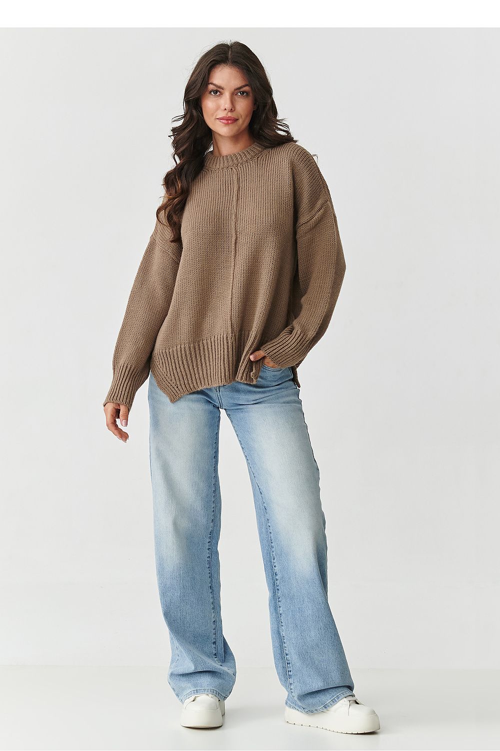Jumper model 217381 Makadamia