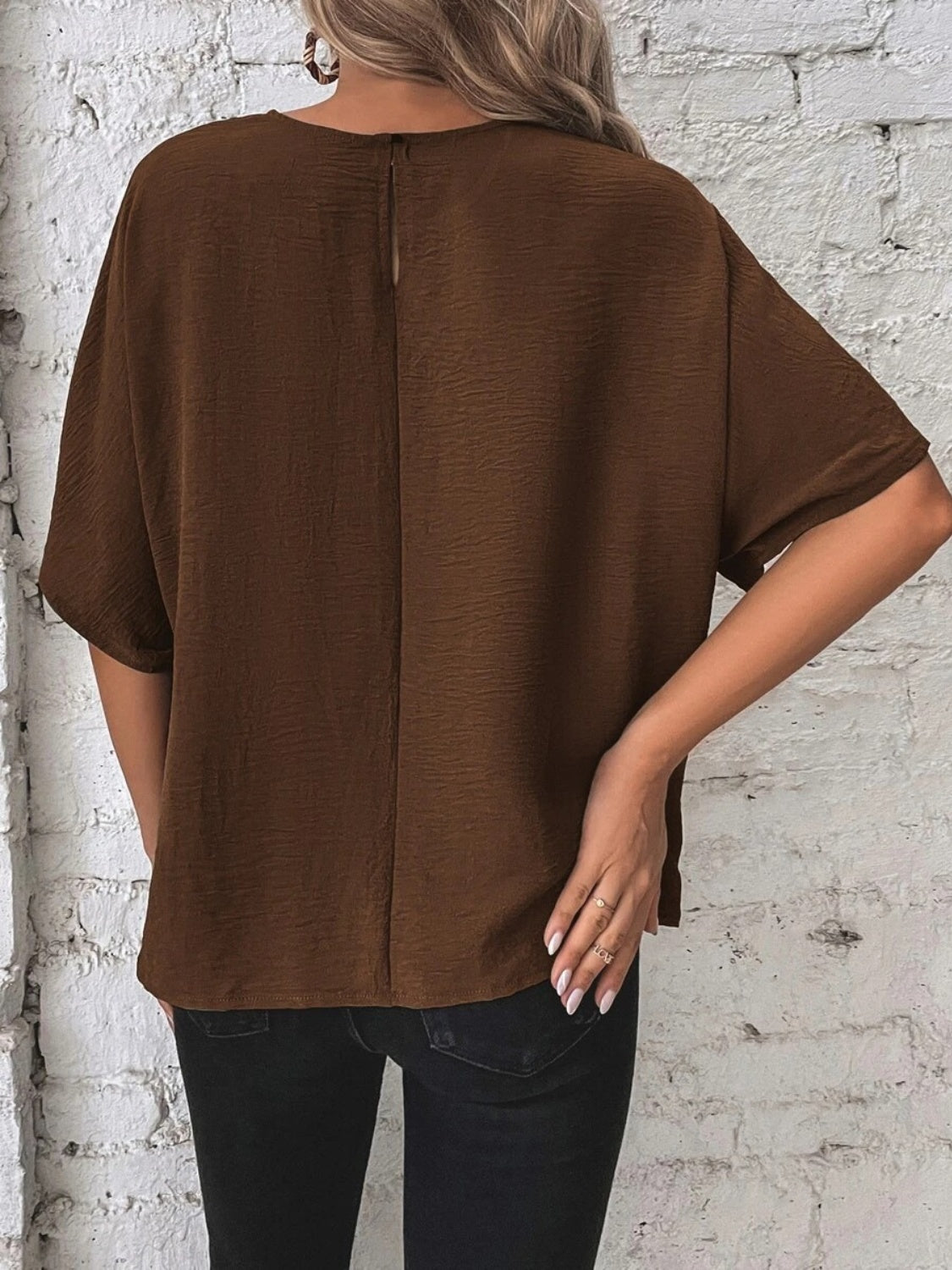 Knotted Round Neck Half Sleeve Blouse