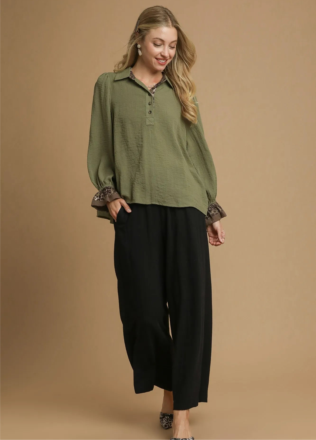 Leopard Print Trim Blouse