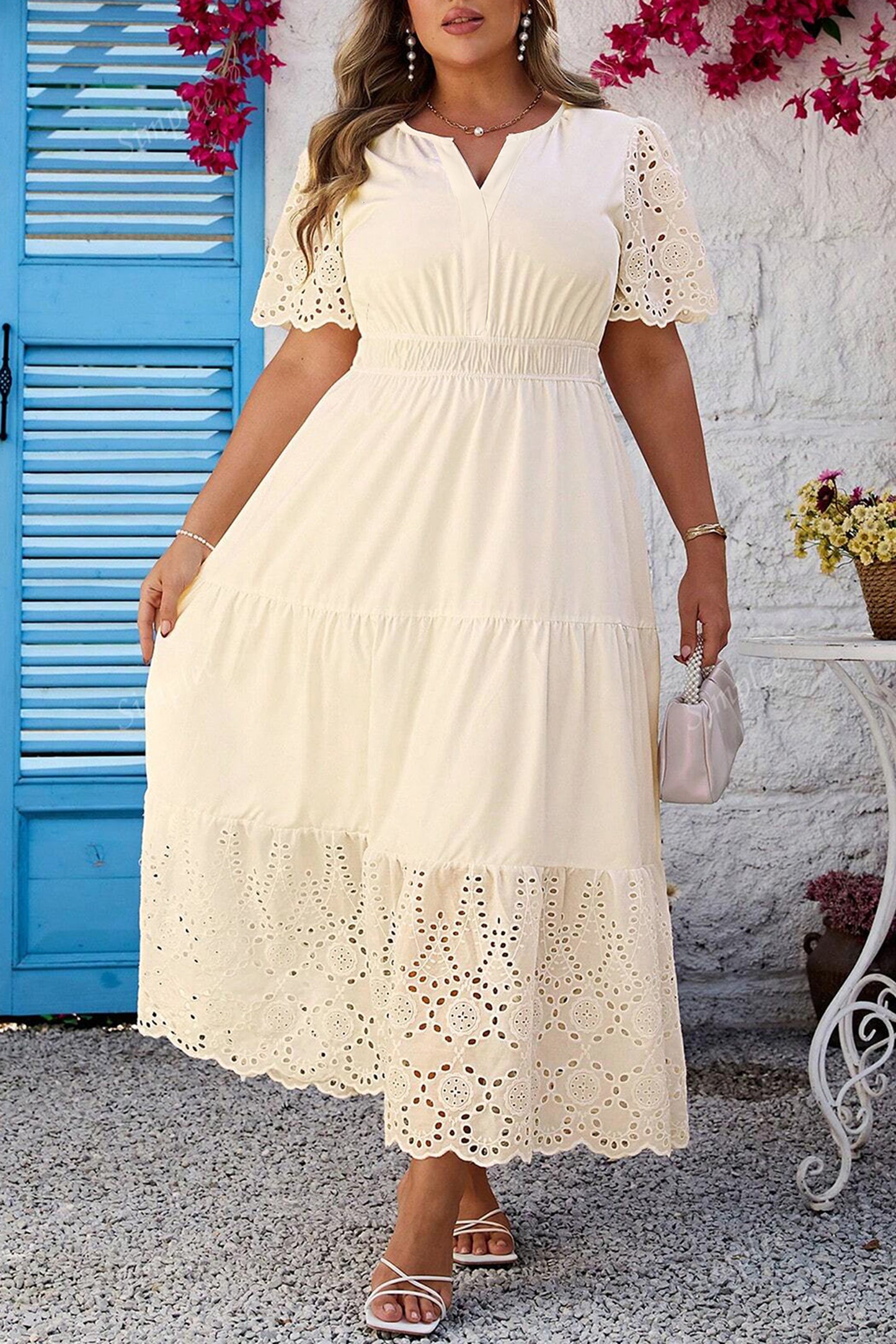 Plus Size Lace Embroidery Short Sleeve Maxi Dress
