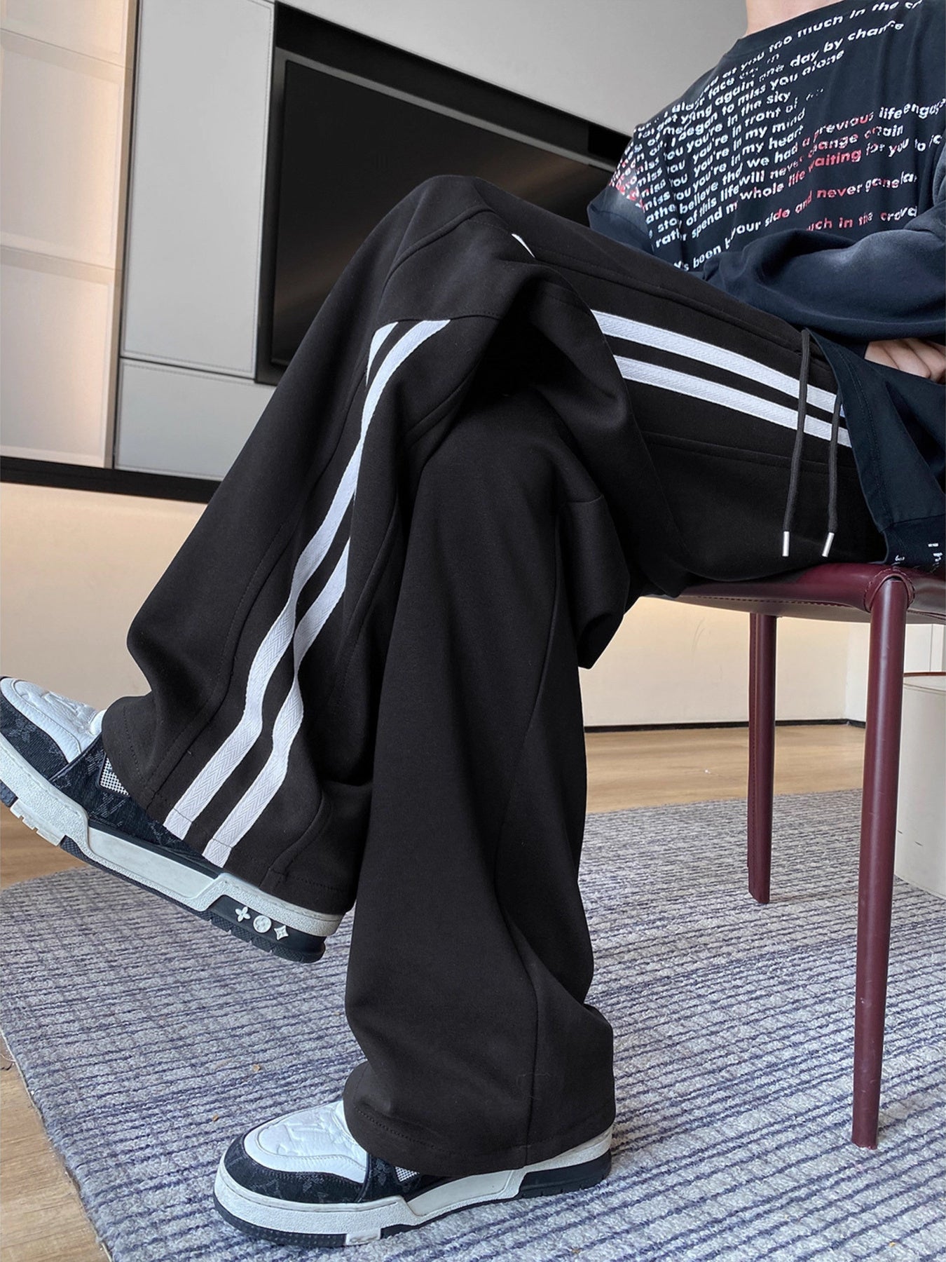 1cc6d1a26b29478a890e6ffa76947b3f-Max