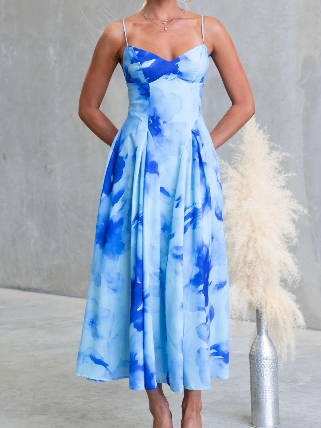 24b8b438-215e-41c4-92de-7d963fcea8d3-Max