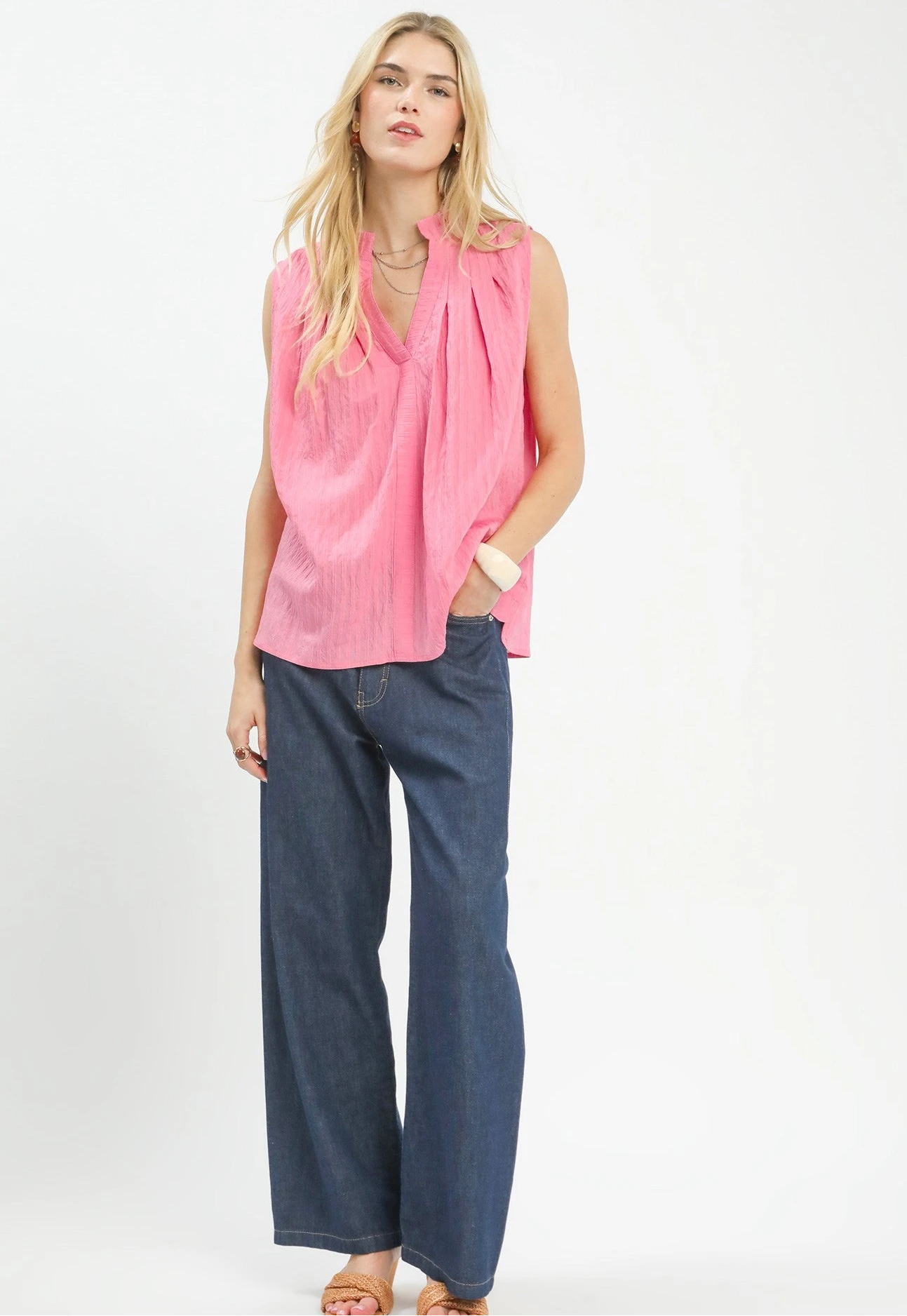 298965c9-39d3-4db4-881a-7496cfc1efcd-Max