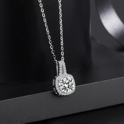 2ff950f6-e73b-4941-aa8a-edc0fe1cb30a-Max