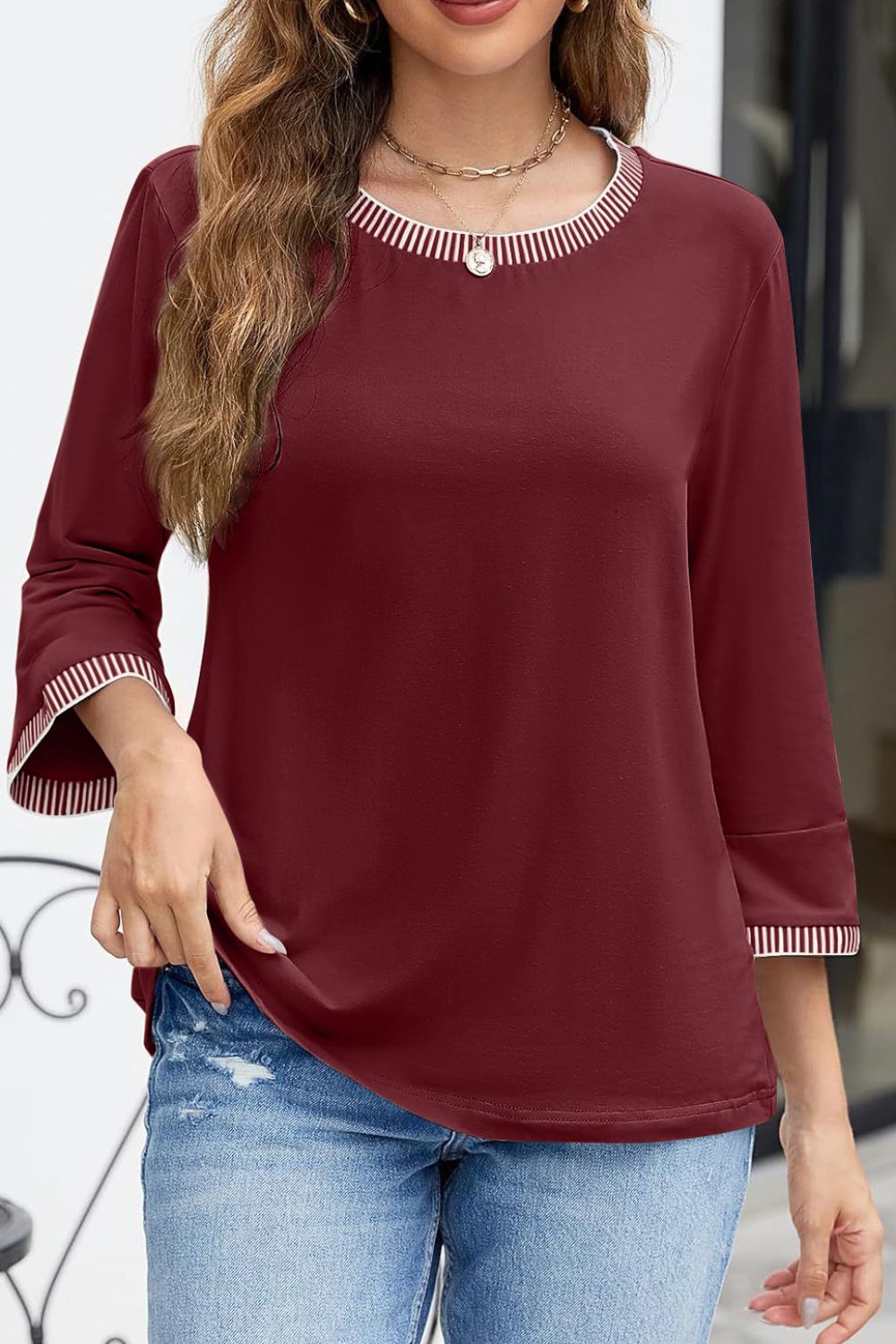 Contrast Trim Round Neck Three-Quarter Sleeve Top