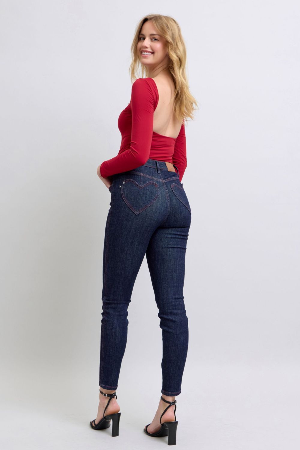 Heart Shaped Back Pockets Skinny Jeans