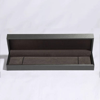 5a53b370-7fd4-4141-becd-74a8c9e2b802-Max