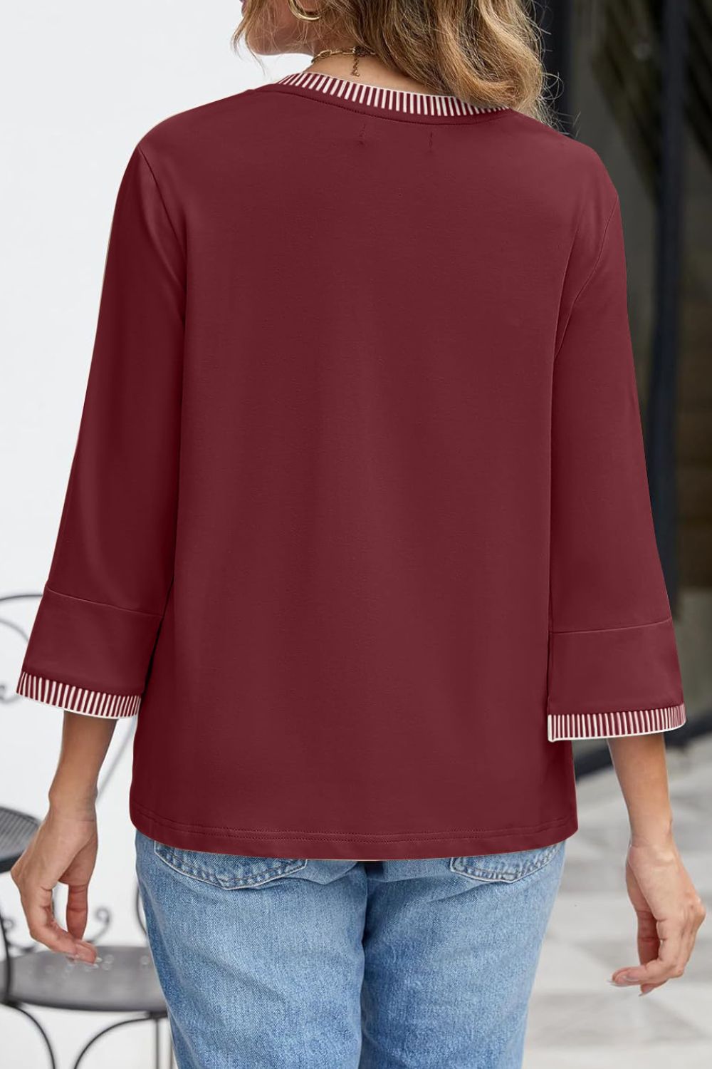 Contrast Trim Round Neck Three-Quarter Sleeve Top