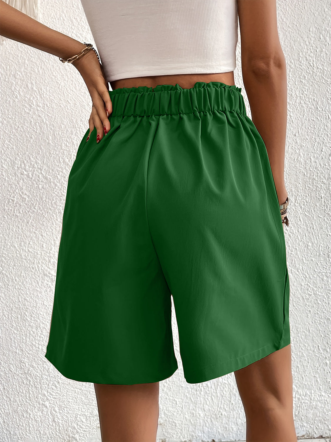 Pocketed Elastic High Waist Shorts