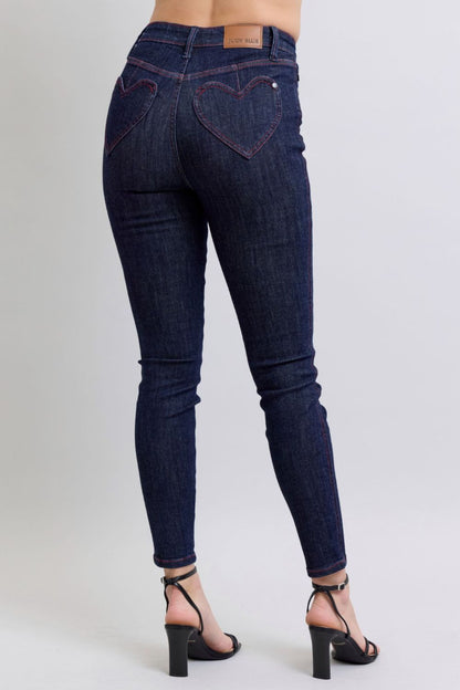 Heart Shaped Back Pockets Skinny Jeans