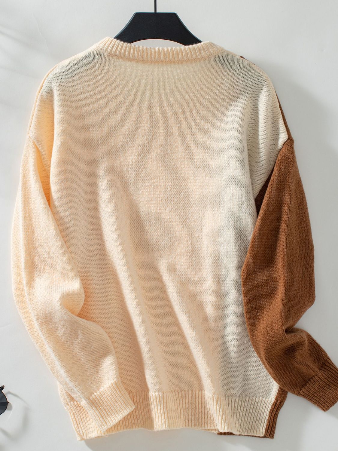 Two Tone Cable Knit Round Neck Long Sleeve Sweater