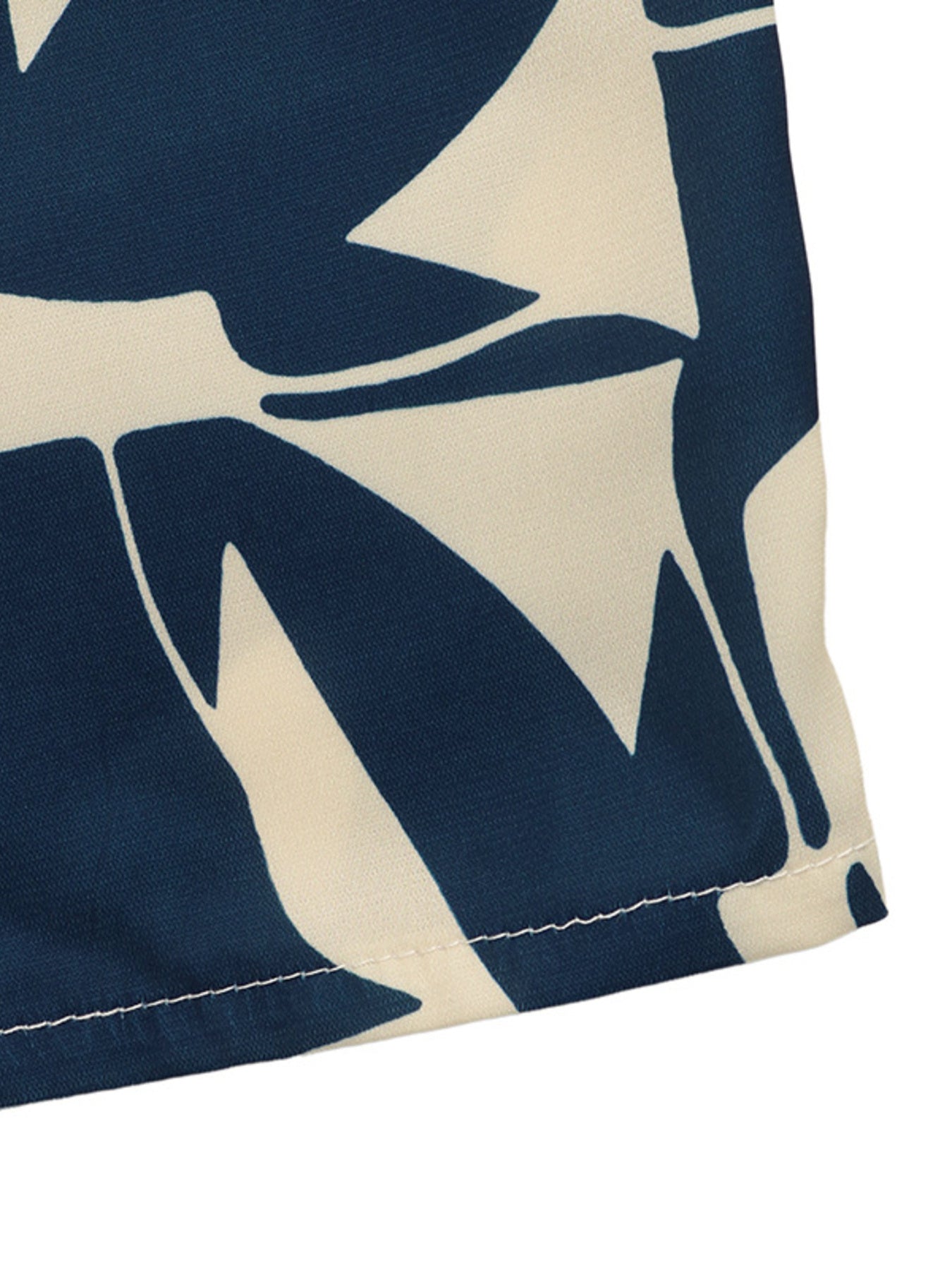 82ca40386f5a40fd99526063ed01fd42-Max