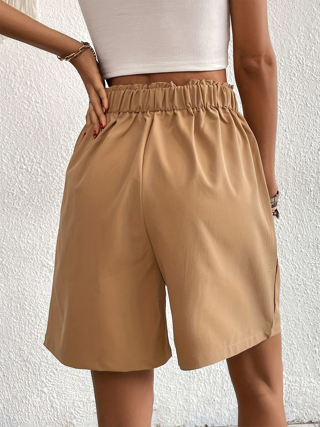 Pocketed Elastic High Waist Shorts