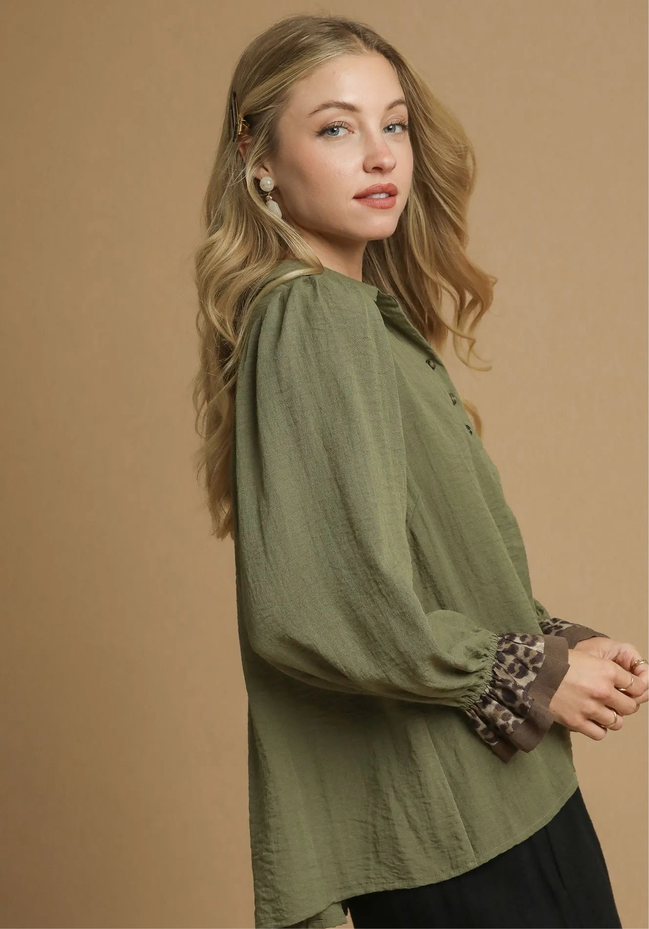 Leopard Print Trim Blouse