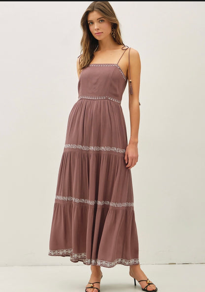 Embroidery Tiered Maxi Sun Dress