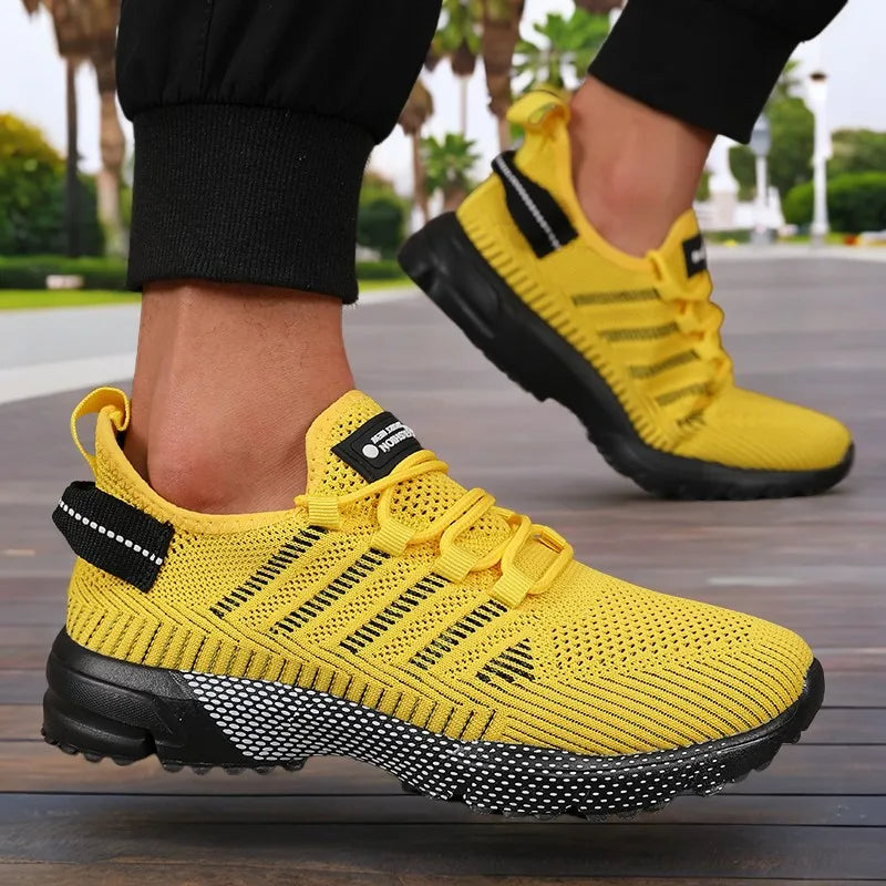 Men's Thick Sole Lightweight Breathable Sneakers