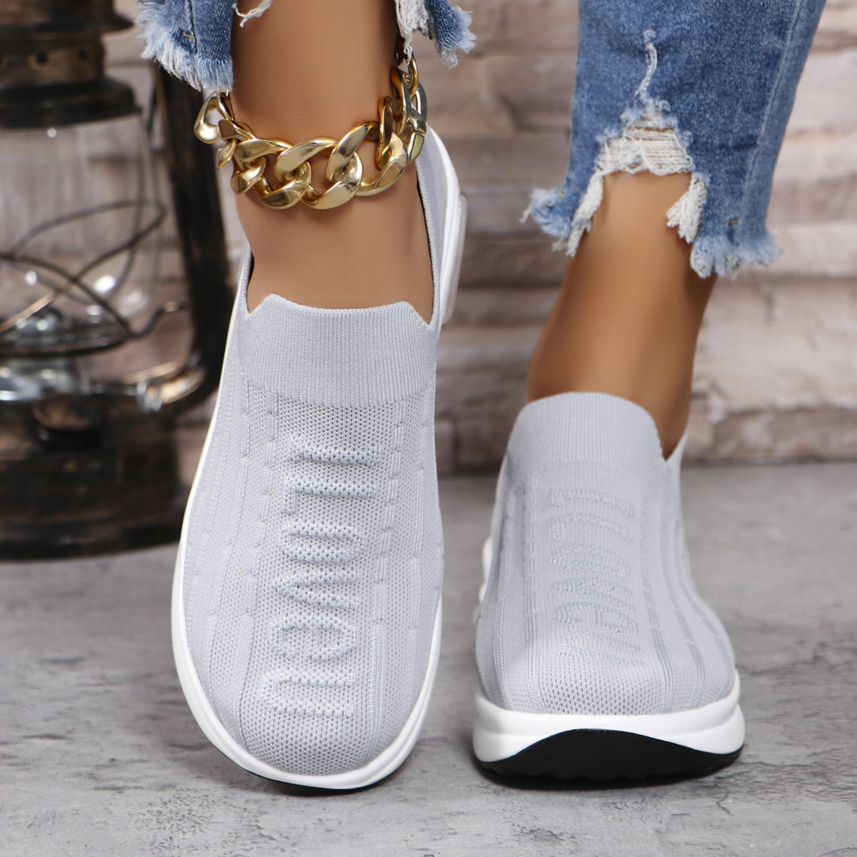 Women's Round Toe Knit Slip On Sneakers