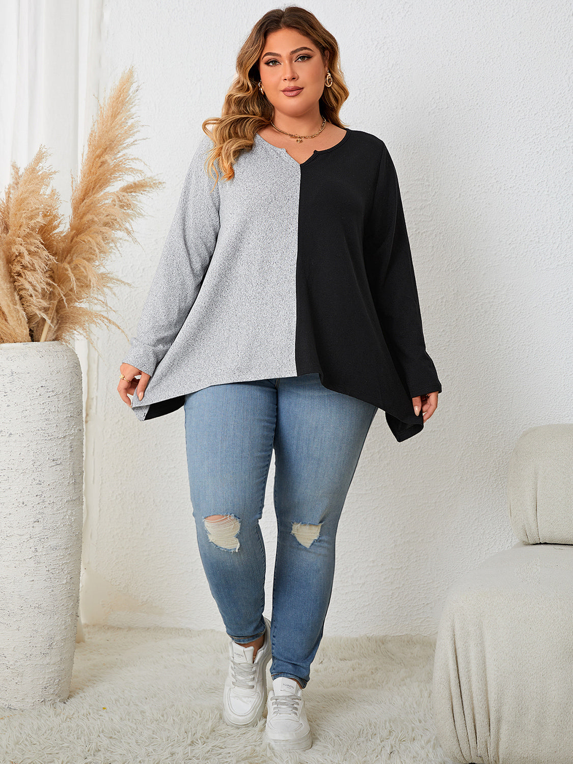 Honey Plus Size Contrast Notched Neck Top