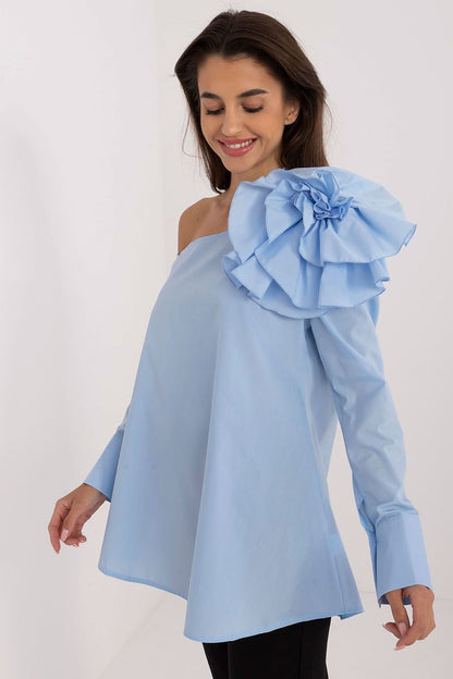 100% Cotton Off-the-Shoulder Flower Brooch Blouse