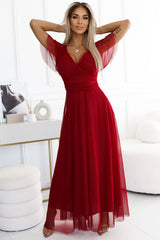 Elegant Long Tulle Dress with Padded Support