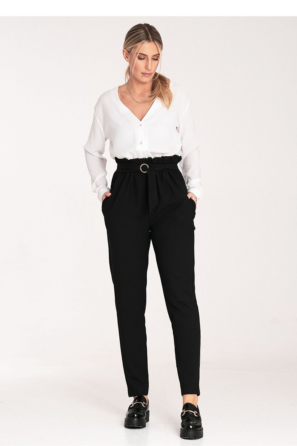 Pleated Waist Tapered Bottom Trousers