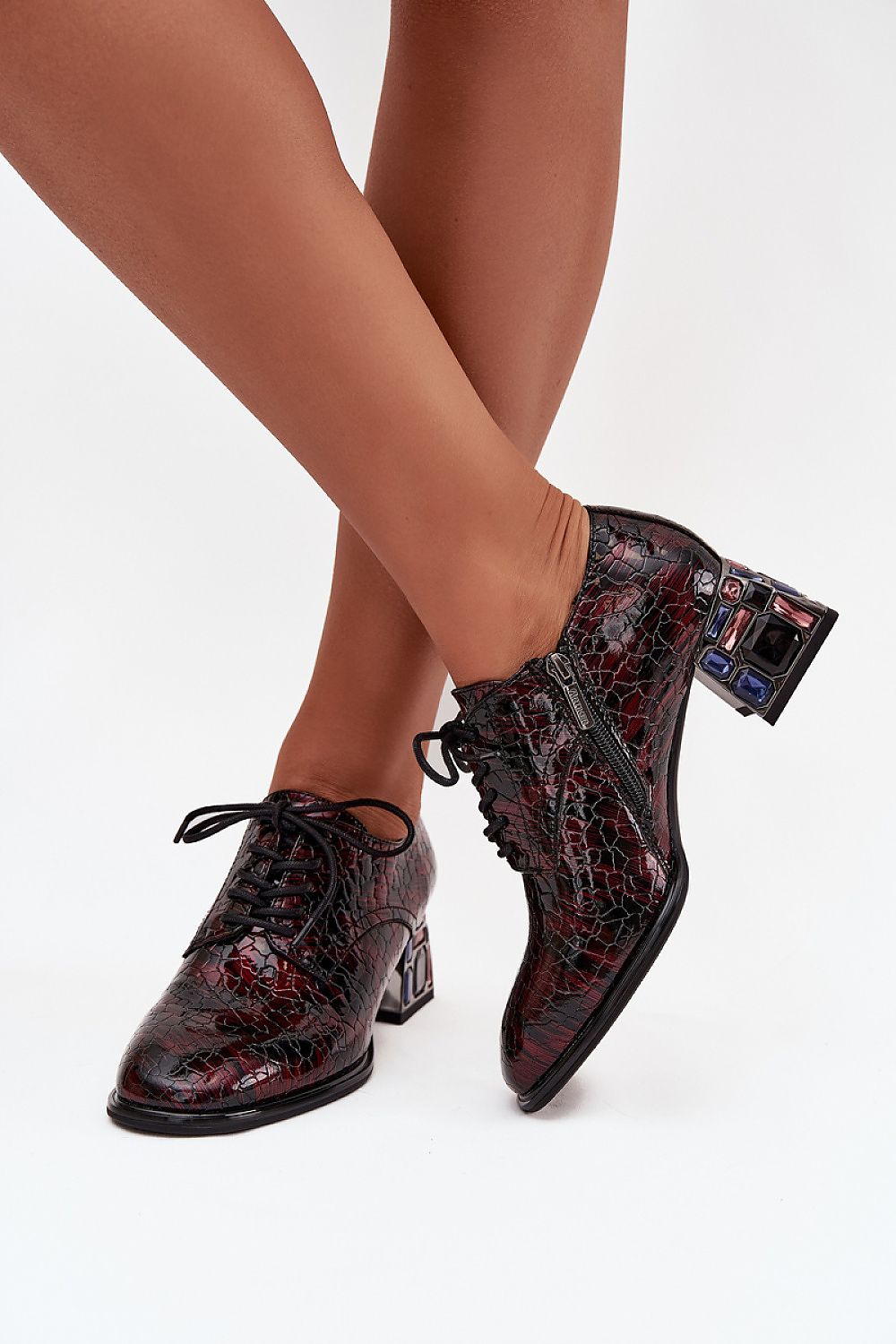  Heeled low shoes model 218695 Step in style 