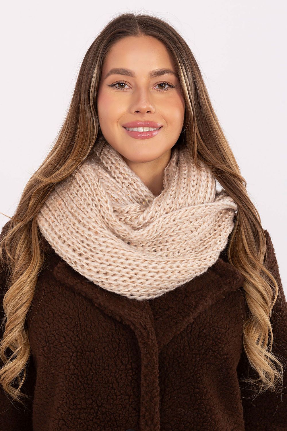  Infinity Scarf model 220380 AT 