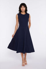 Elegant Waist-Defined Knee-Length Dress