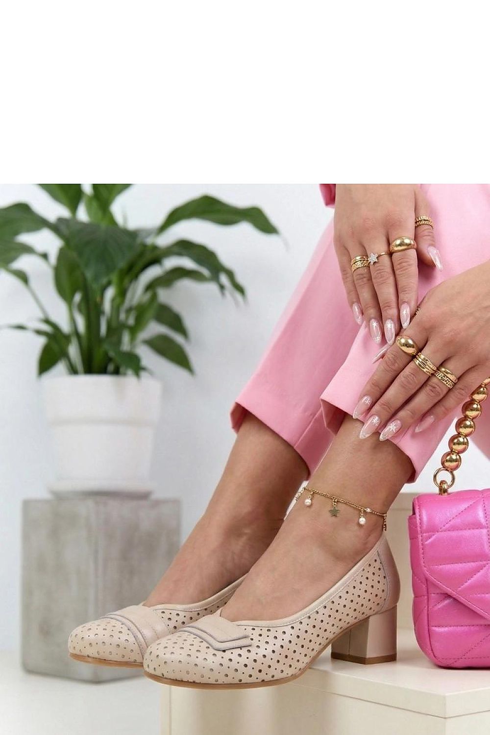  Block heel pumps model 226552 Solea 