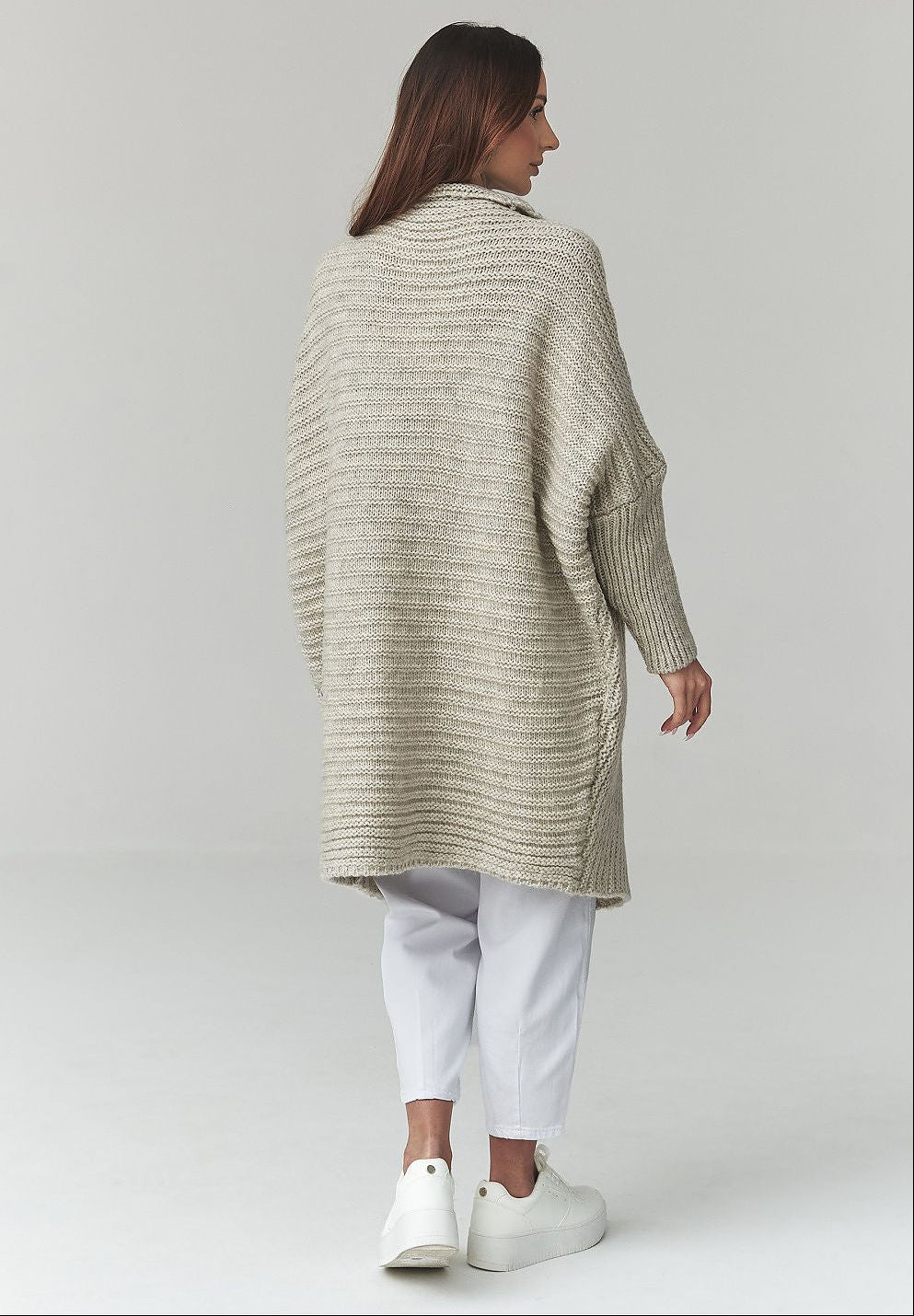  Cardigan model 226880 Makadamia 