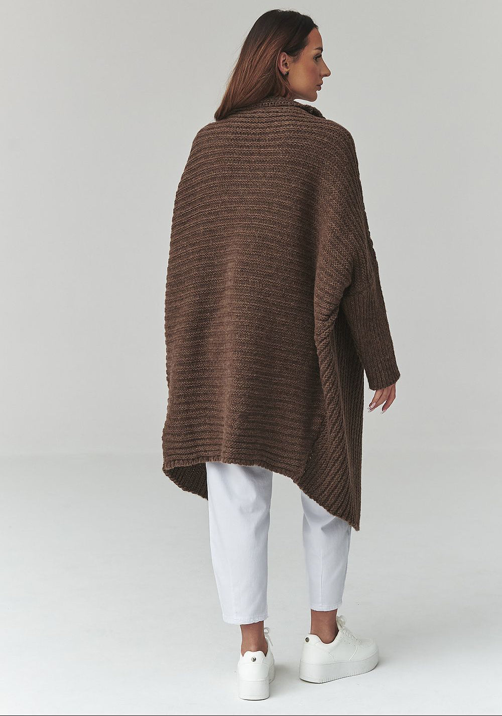  Cardigan model 226882 Makadamia 