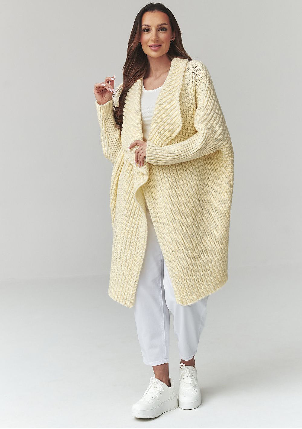  Cardigan model 226885 Makadamia 