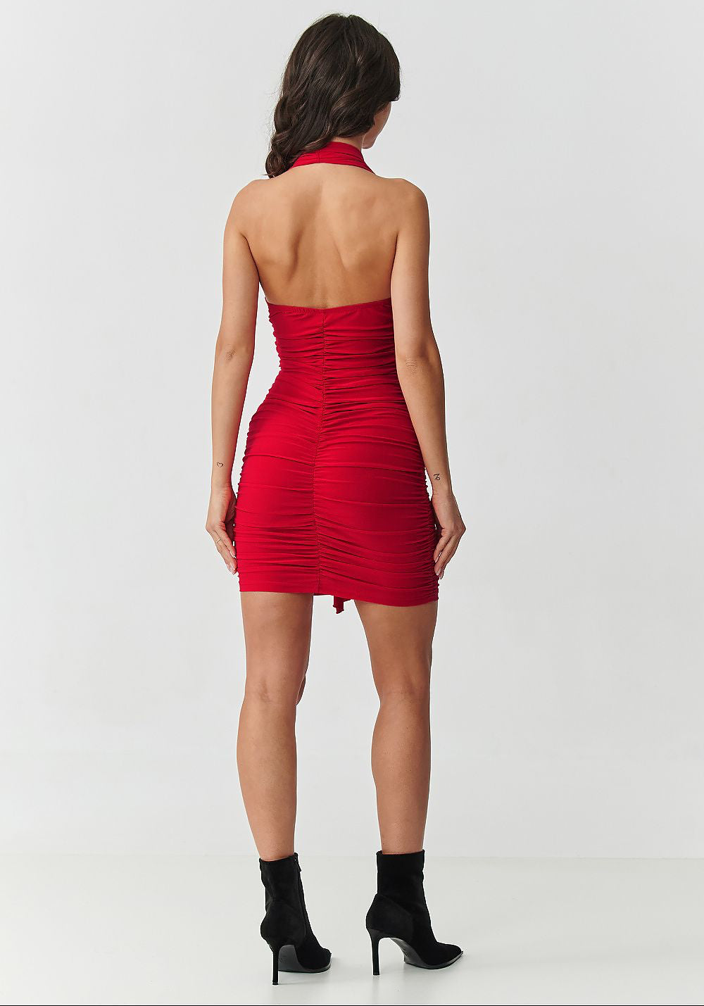  Short dress model 228318 Makadamia 