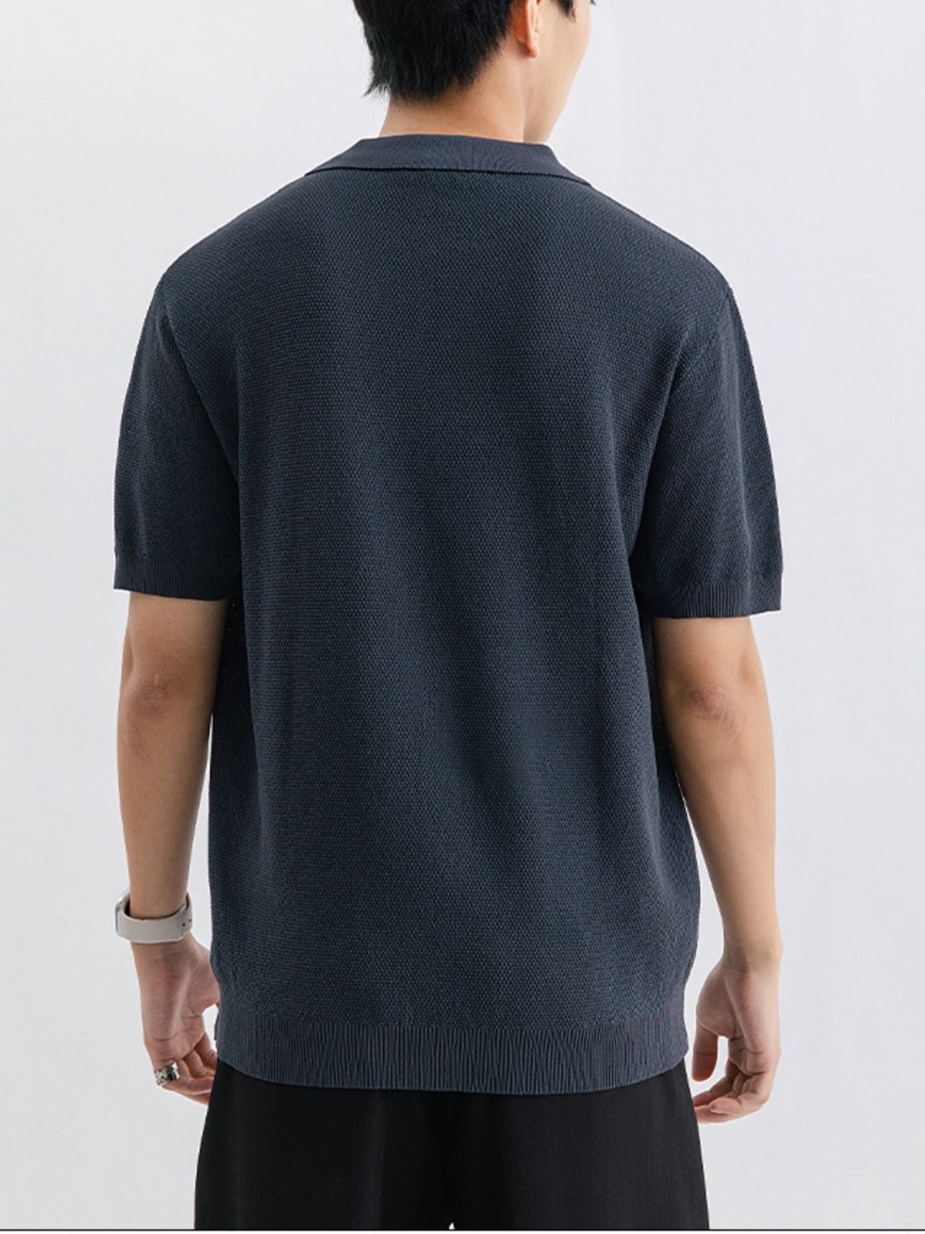 d4e3a9ae-6e38-4683-8f0f-77fe156112b0-Max