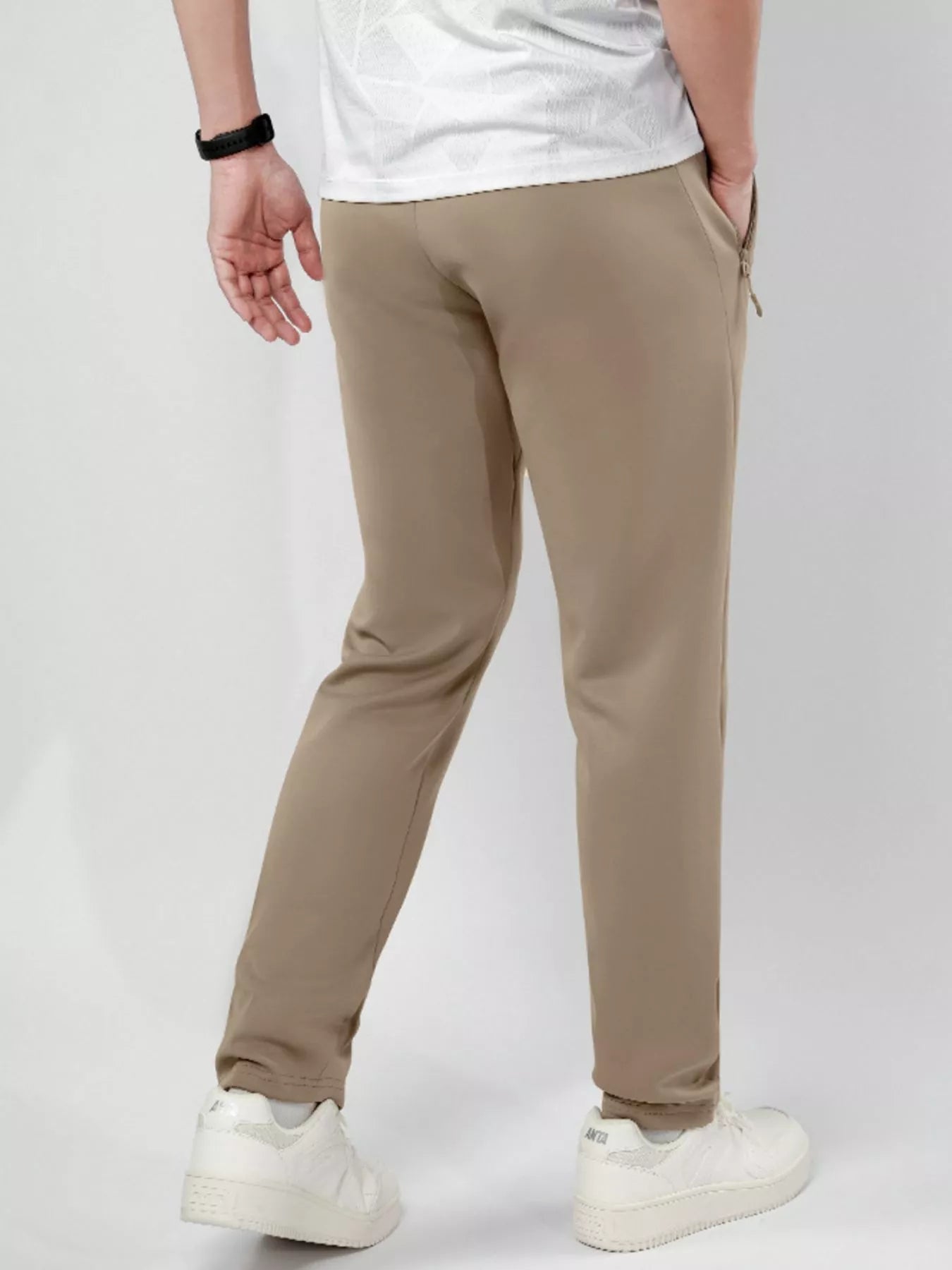 dac8f1ba-ba4a-4e5c-bc29-e4b8b9cdaa2e-Max-Origin