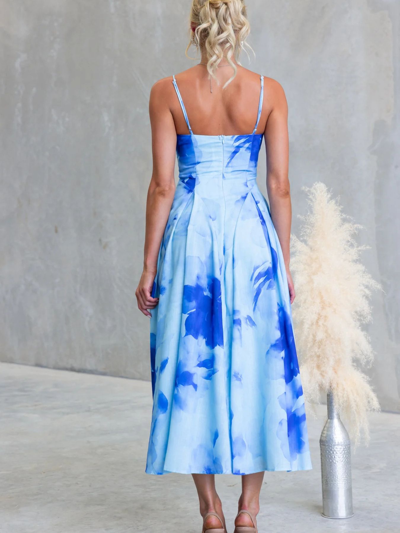 e602fbf1-3e97-44ec-b5af-7e3ee4c55512-Max